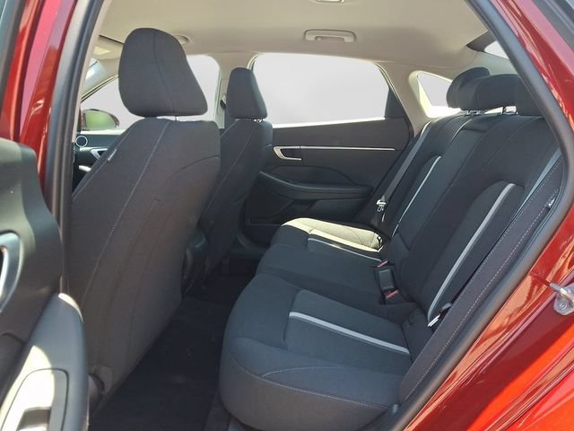 Used 2025 Hyundai Sonata SEL FWD image 12