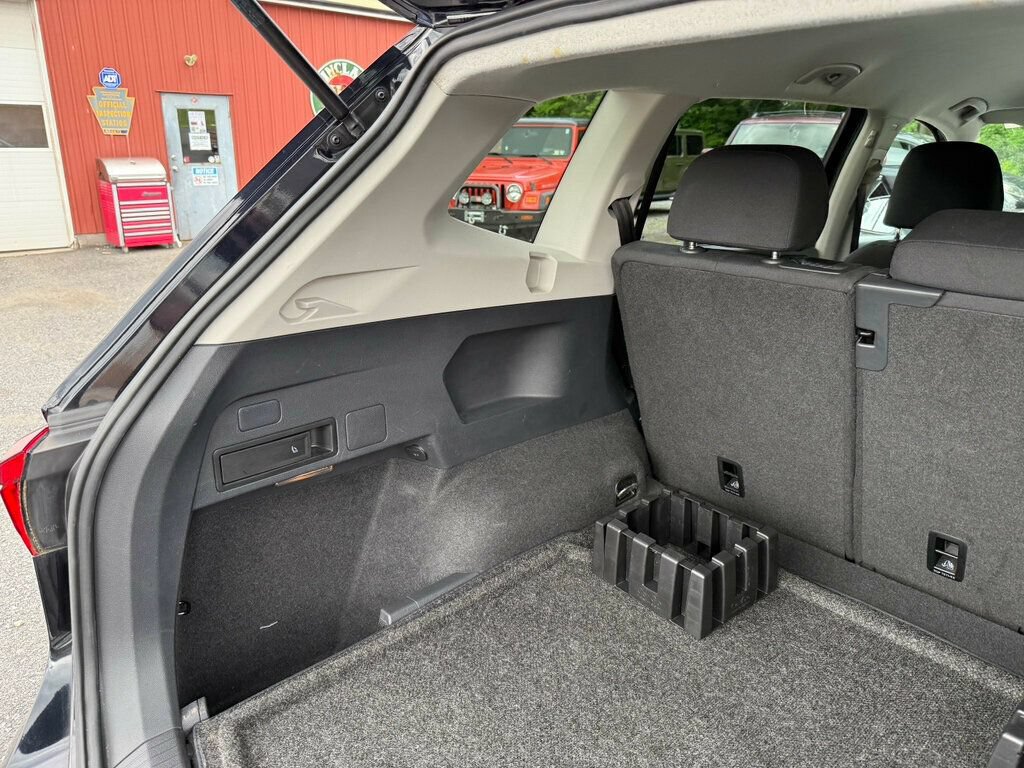 Used 2020 Volkswagen Tiguan S AWD/4WD image 42