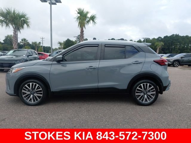 Used 2023 Nissan Kicks SV w/ Interior Electronics Package FWD image 8