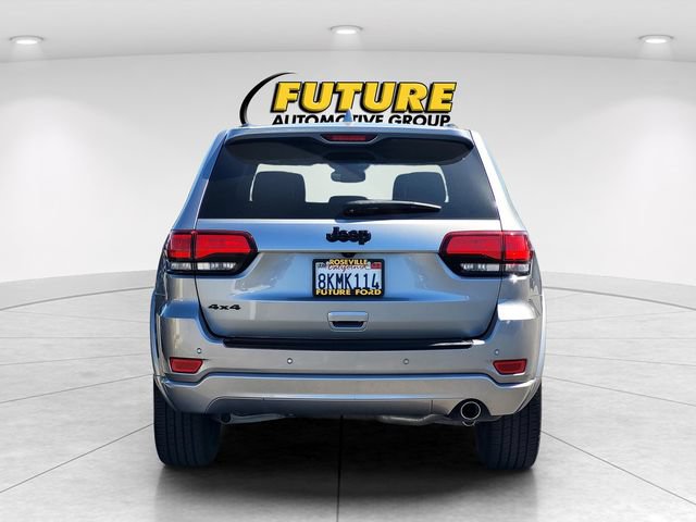 Used 2019 Jeep Grand Cherokee Altitude AWD/4WD image 5