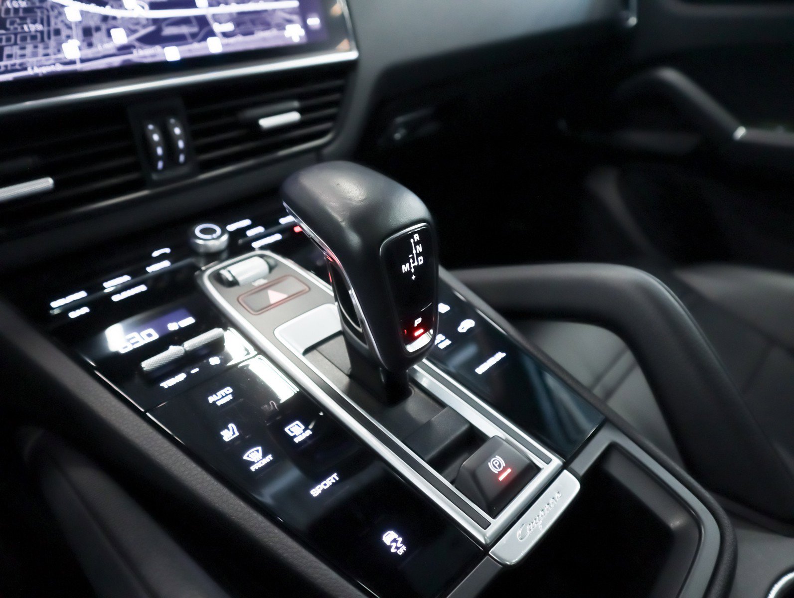 Certified 2023 Porsche Cayenne image 15