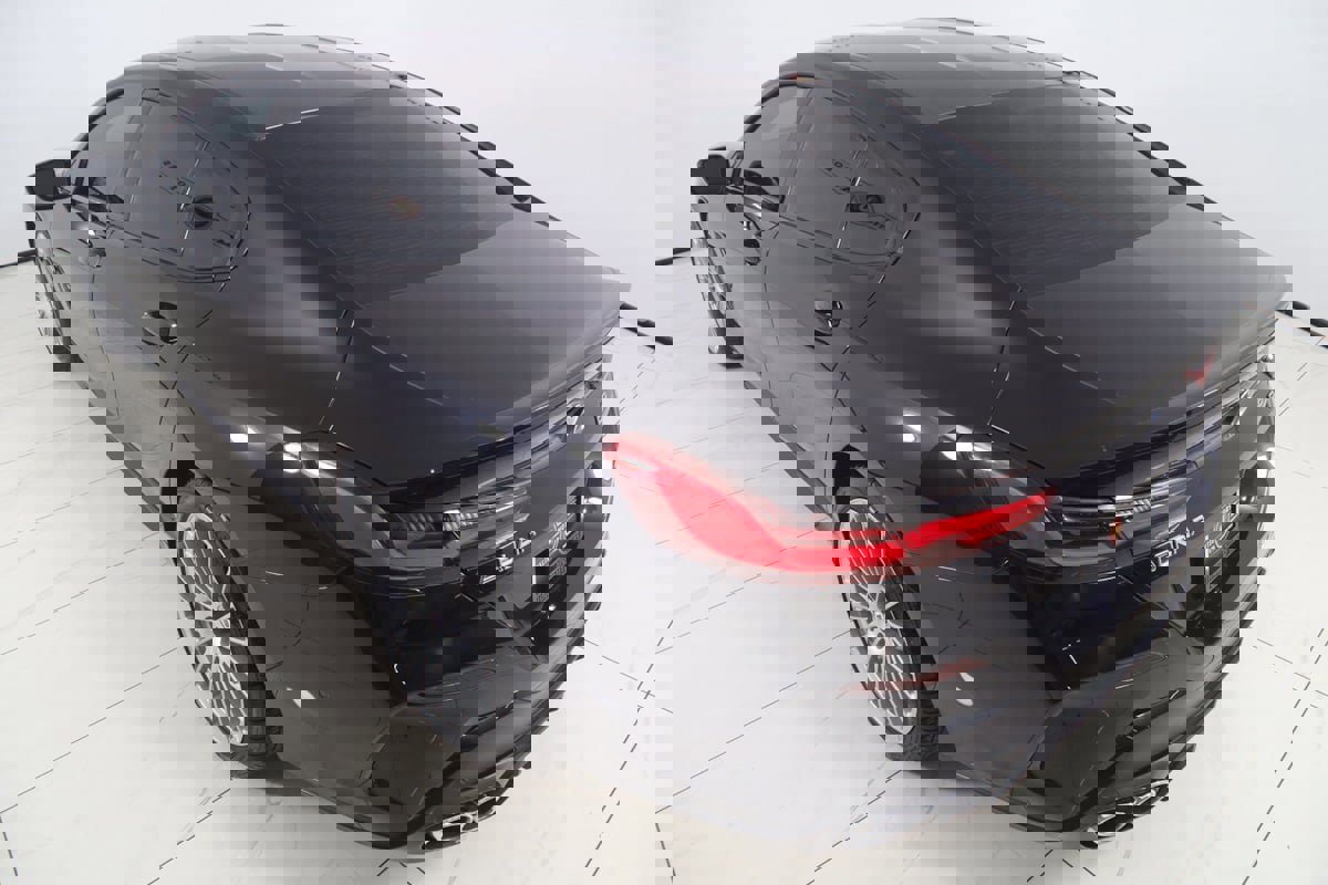 Used 2024 BMW ALPINA B8 xDrive Gran Coupe image 36