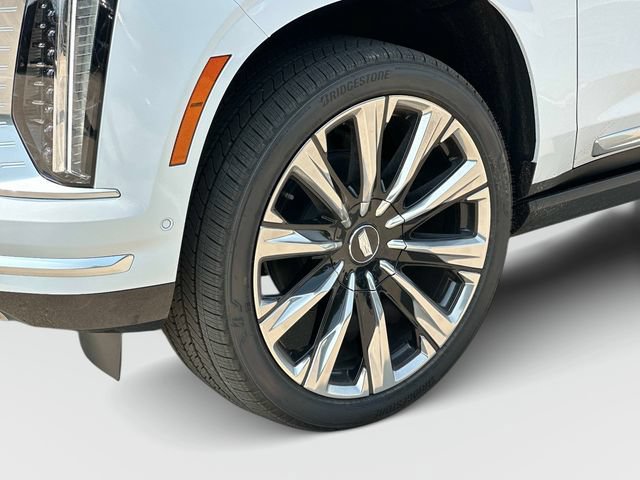 Used 2026 Cadillac Escalade Platinum Luxury AWD/4WD image 17