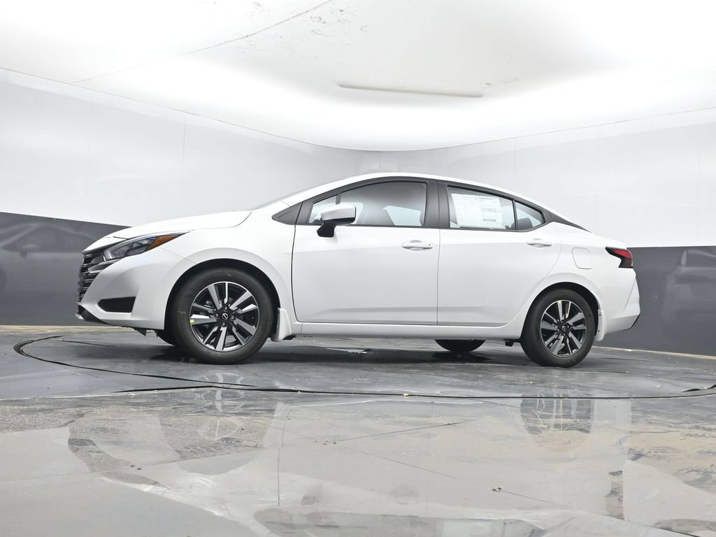 Used 2025 Nissan Versa SV w/ Trunk Package FWD image 10