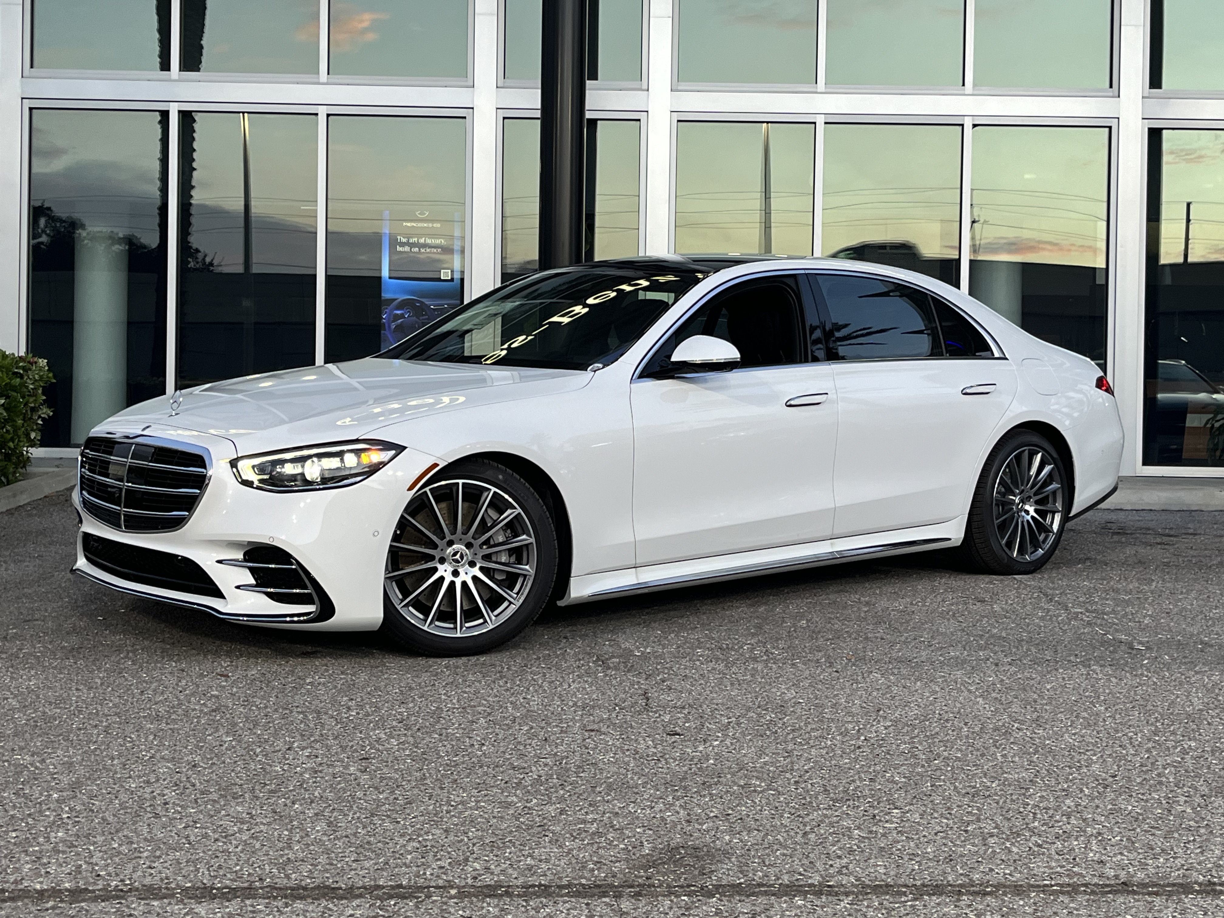 New 2026 Mercedes-Benz S 580e 4MATIC Sedan image 2
