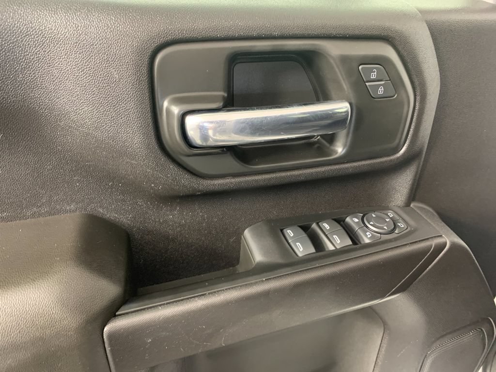 Used 2024 Chevrolet Silverado 2500 Custom w/ Custom Value Package RWD image 14