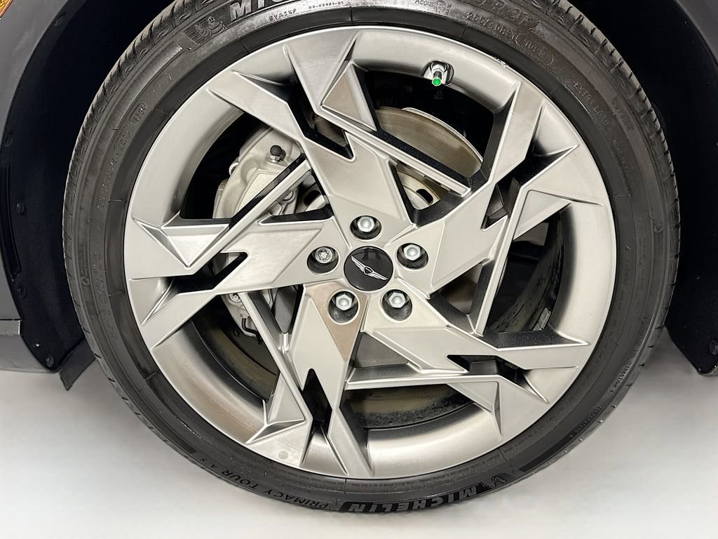 Used 2023 Genesis GV60 Performance AWD/4WD image 30