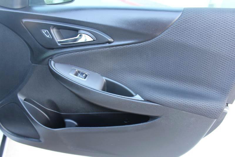 Used 2024 Chevrolet Malibu LS FWD image 18