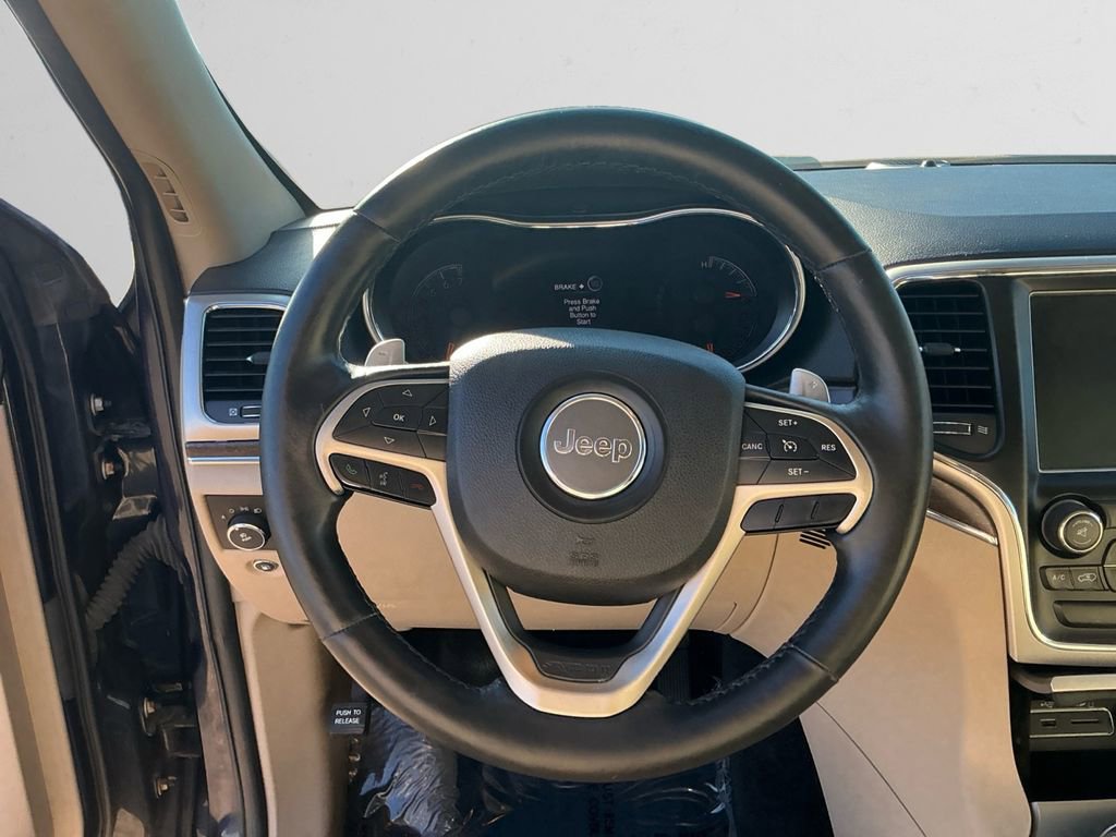 Used 2014 Jeep Grand Cherokee Limited w/ Trailer Tow Group IV image 12