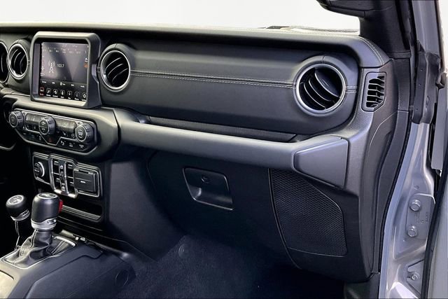 Used 2021 Jeep Wrangler Unlimited Sahara w/ Cold Weather Group image 18