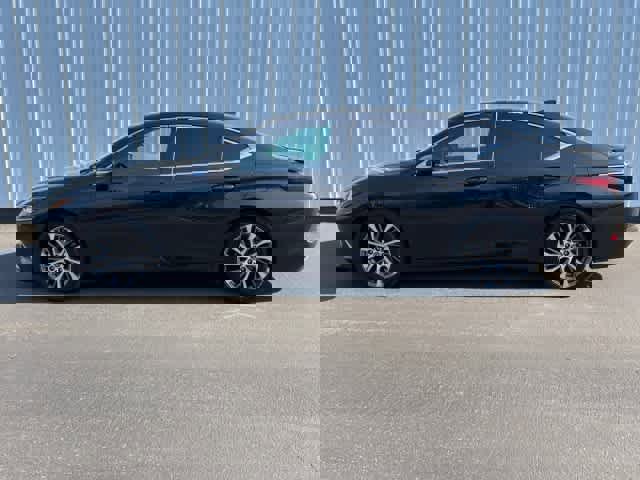 Used 2021 Lexus ES 350 image 3