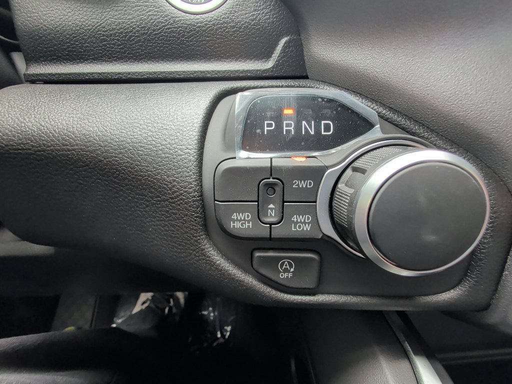 New 2026 RAM 1500 Express AWD/4WD image 24