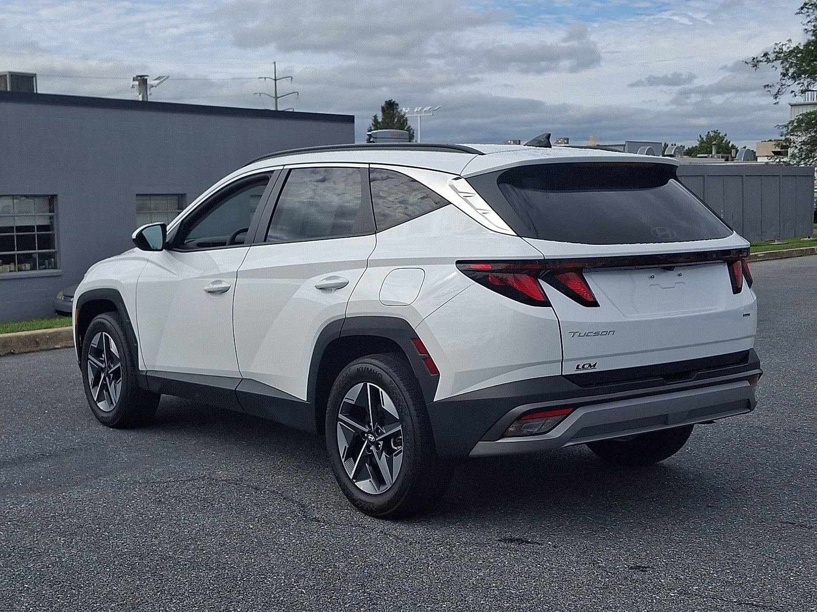 Certified 2025 Hyundai Tucson SEL AWD/4WD image 7