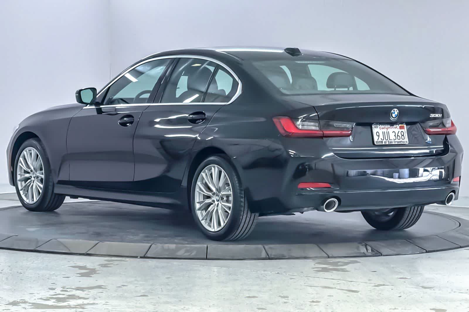 Used 2024 BMW 330i Sedan w/ Convenience Package RWD image 6