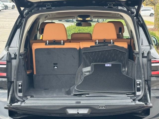 Certified 2024 BMW X7 xDrive40i w/ Premium Package image 33