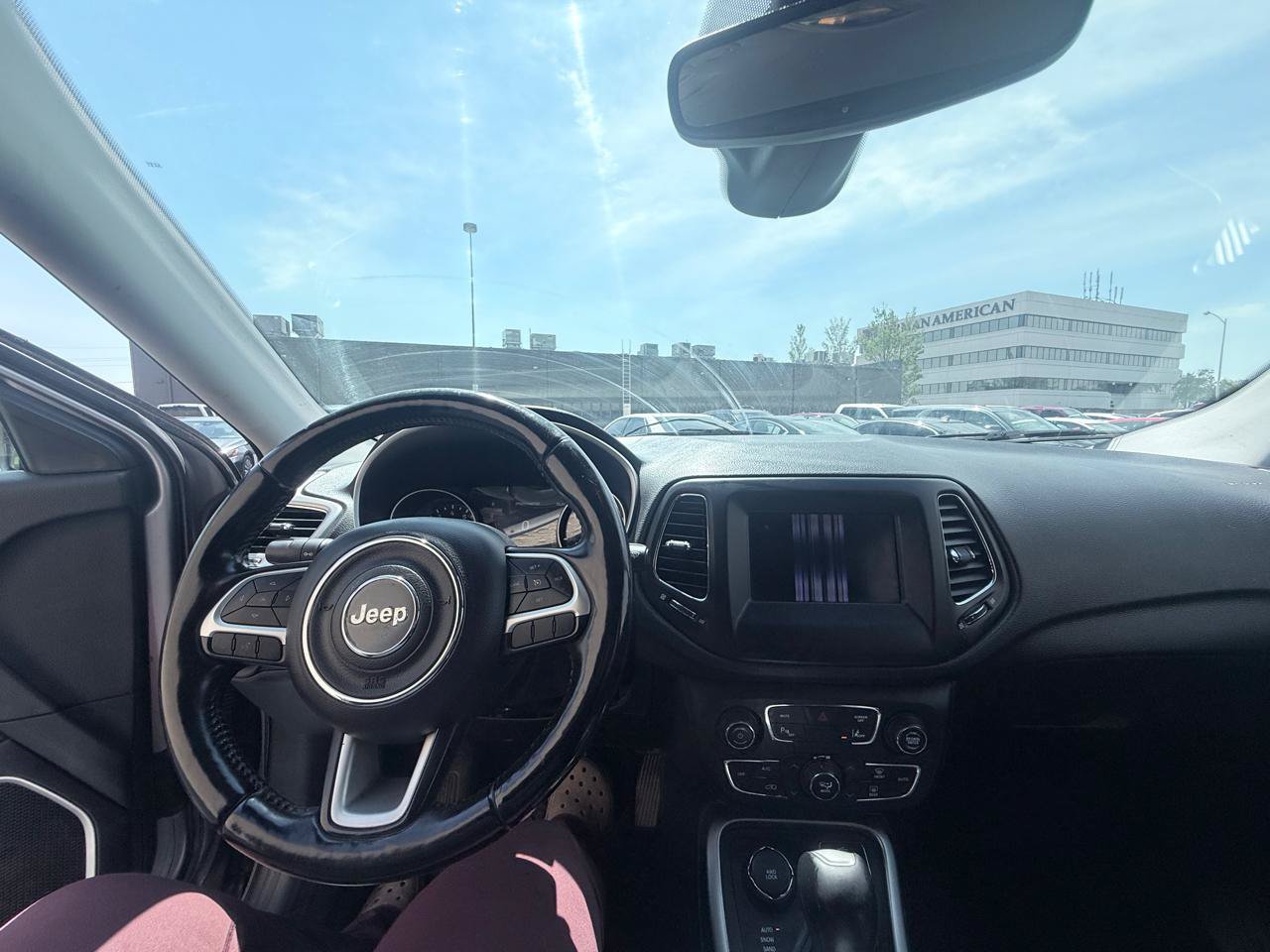 Used 2018 Jeep Compass Latitude w/ Popular Equipment Group AWD/4WD image 16