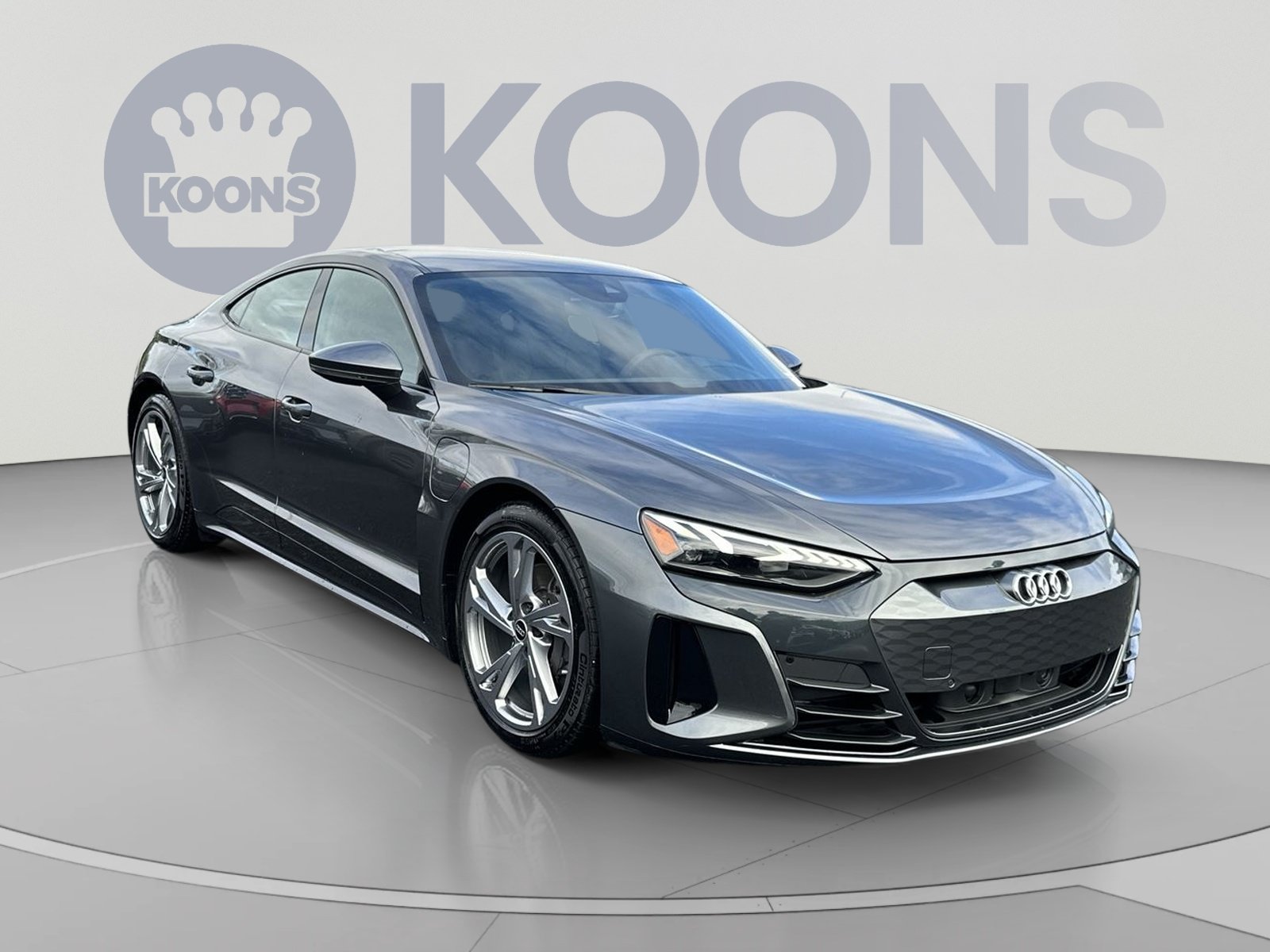 Used 2023 Audi e-tron GT Premium Plus AWD/4WD image 2