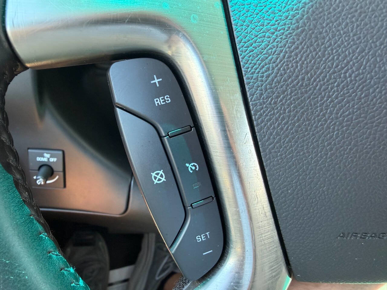 Used 2019 Chevrolet Express 2500 w/ Driver Convenience Package RWD image 19
