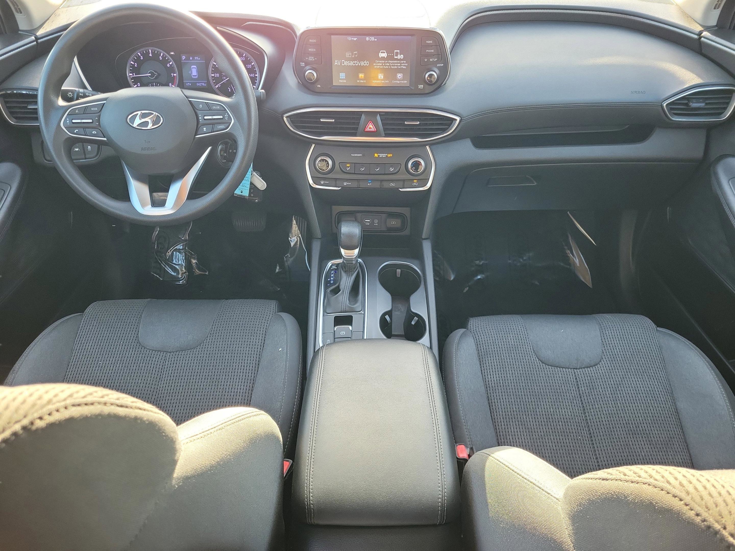 Used 2019 Hyundai Santa Fe SE image 13