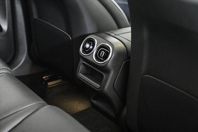 New 2026 Mercedes-Benz GLC 300 4MATIC image 19