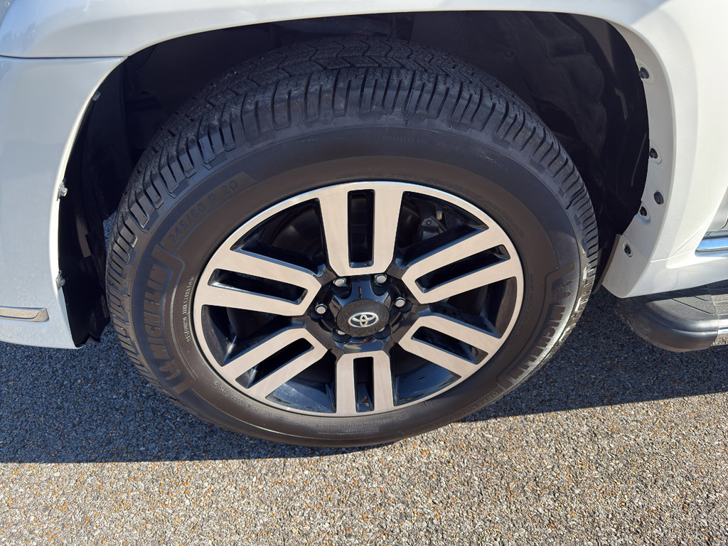 Used 2023 Toyota 4Runner Limited image 9