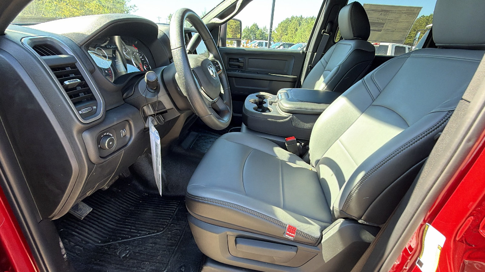 New 2026 RAM 5500 Tradesman w/ Chrome Appearance Group AWD/4WD image 17