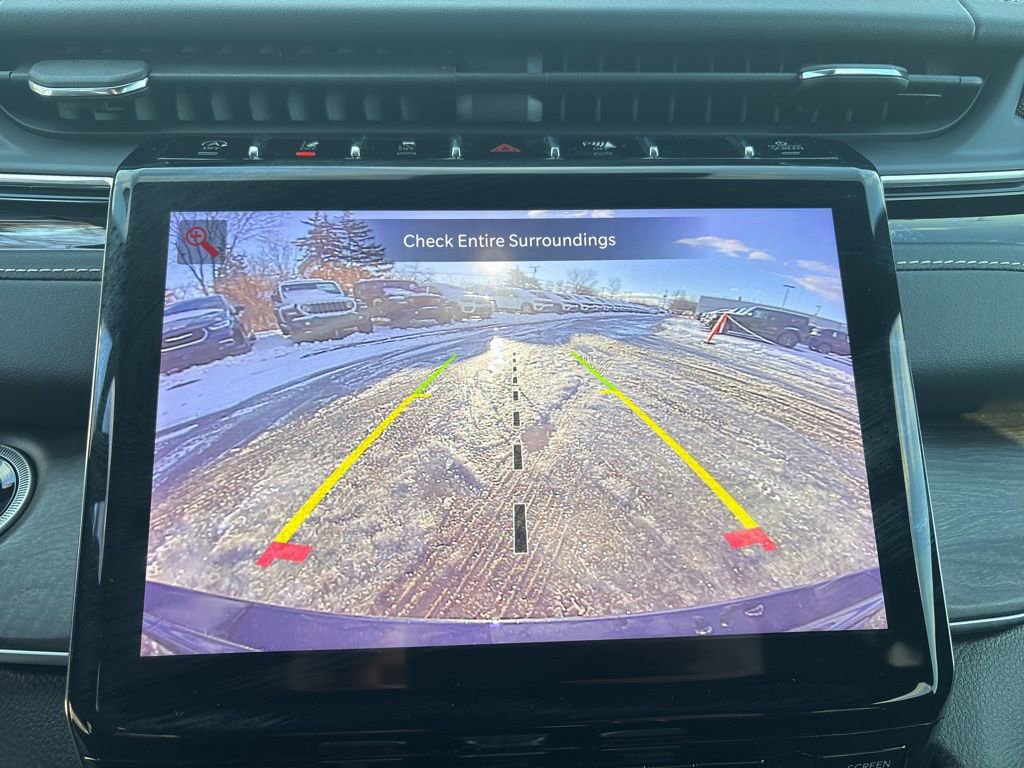 Certified 2023 Jeep Grand Cherokee Overland w/ Luxury Tech Group IV image 20