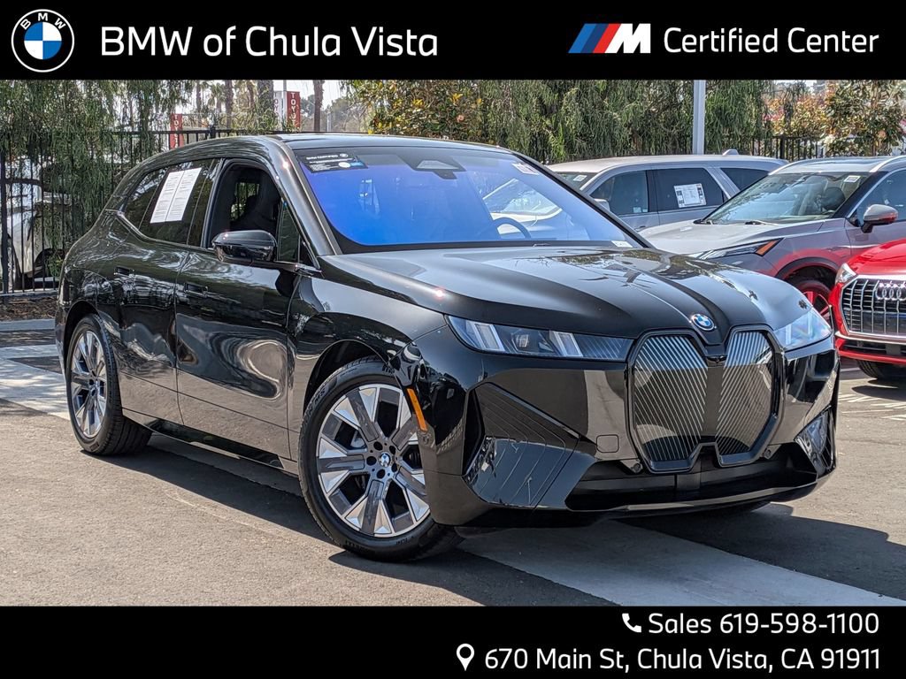 Certified 2026 BMW iX xDrive45 w/ Premium Package AWD/4WD image 1
