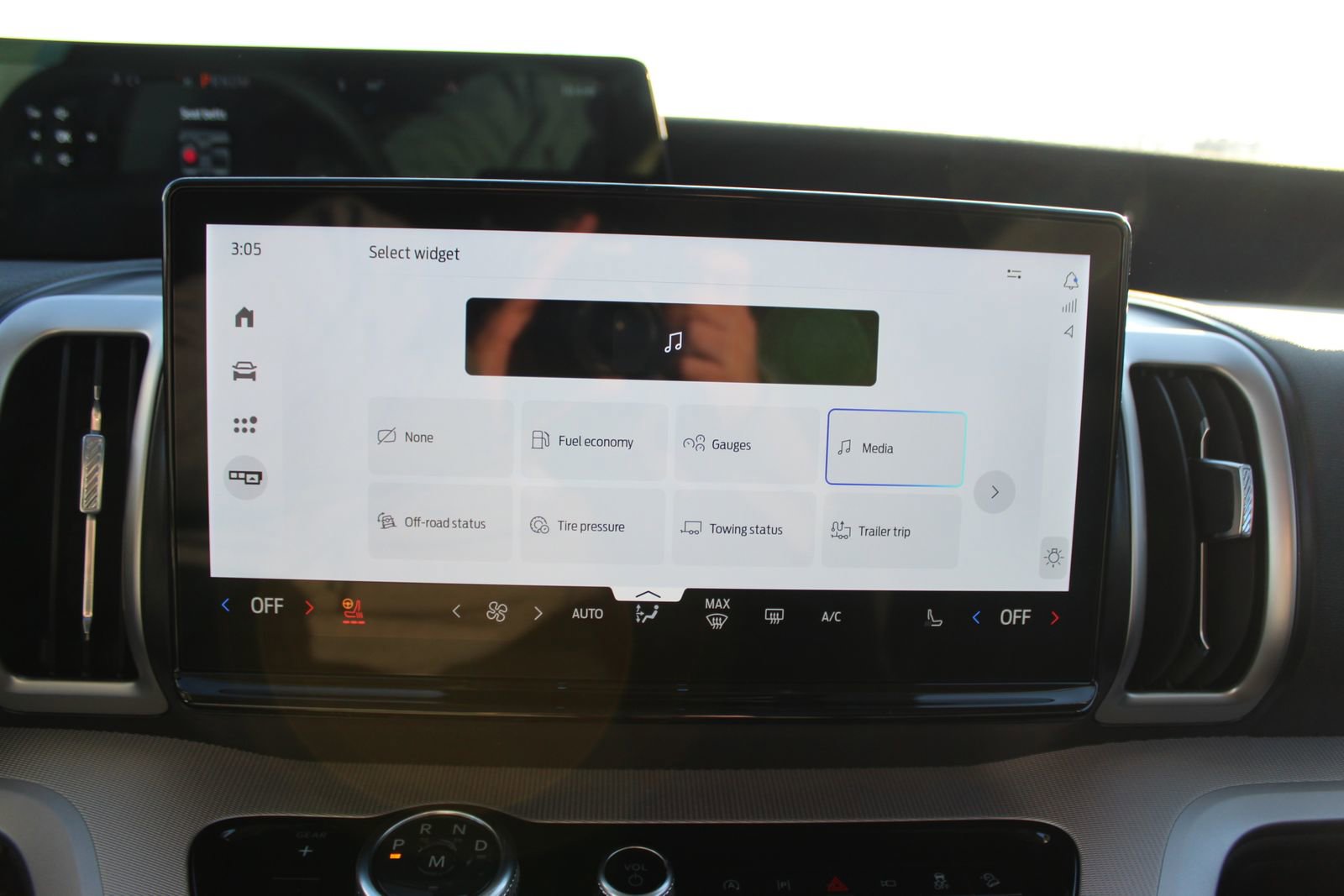New 2025 Ford Expedition Active AWD/4WD image 35
