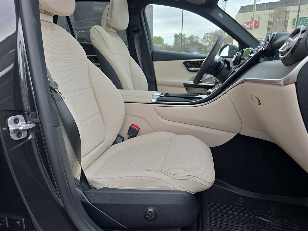 New 2026 Mercedes-Benz GLC 300 4MATIC image 16