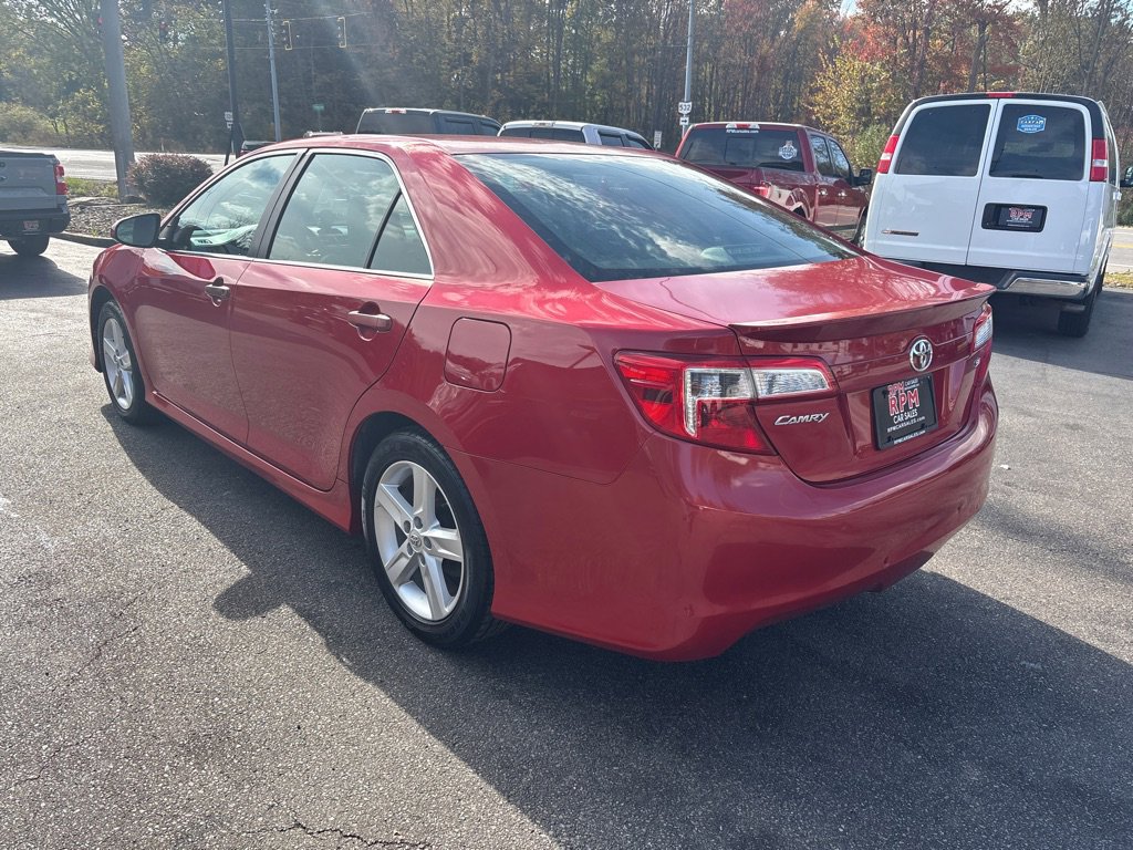 Used 2013 Toyota Camry SE image 8