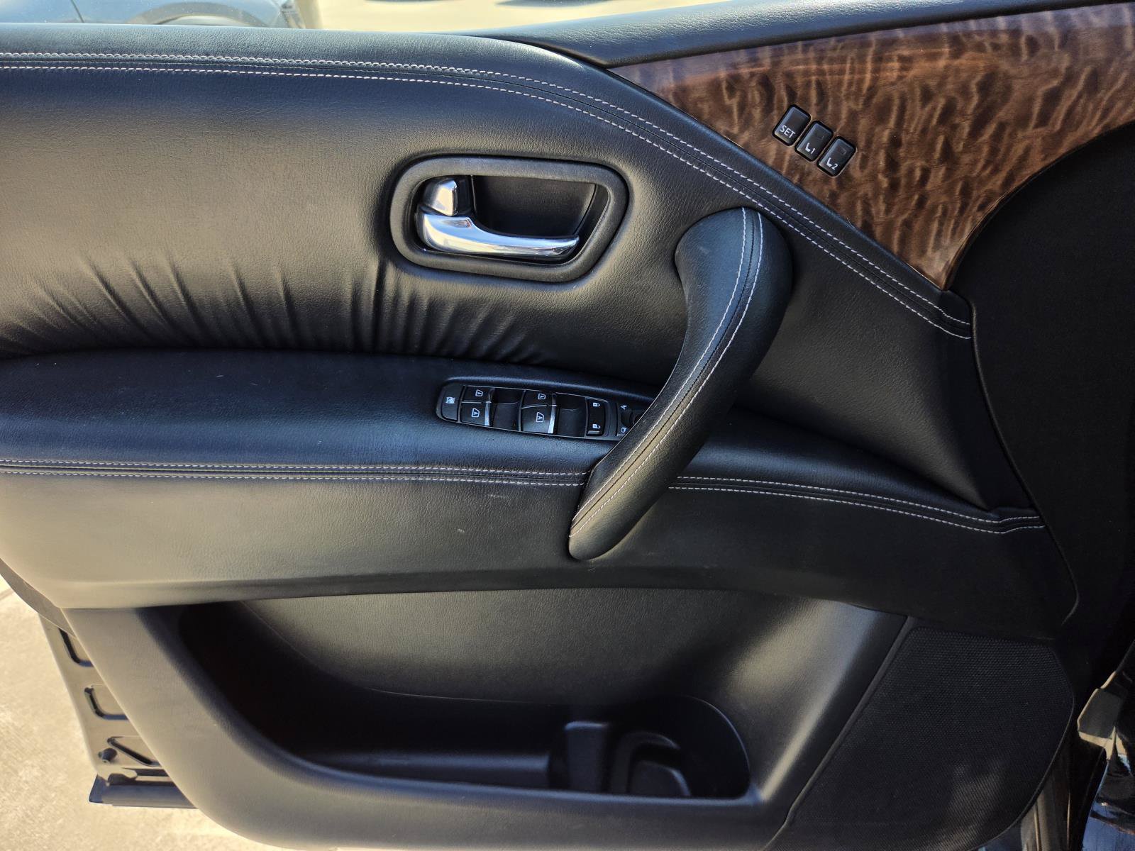 Used 2019 Nissan Armada SL w/ Premium Package AWD/4WD image 23