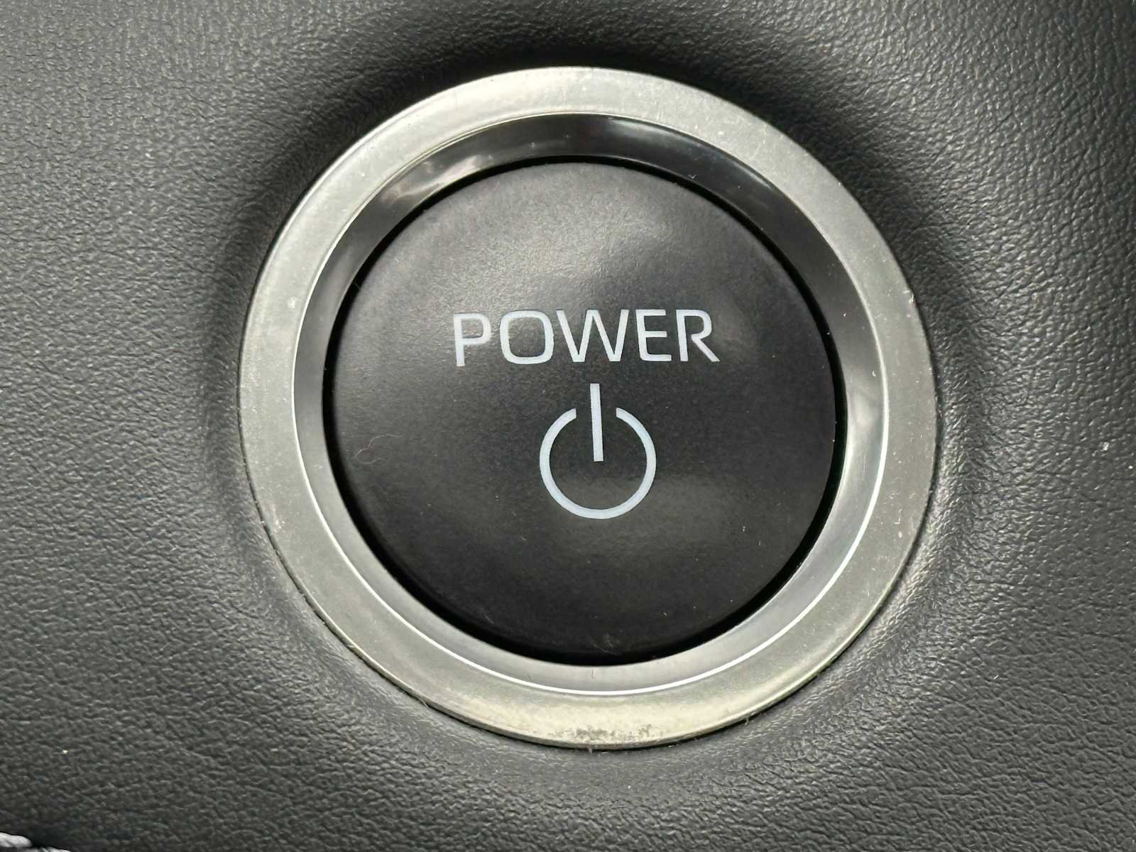 Used 2025 Toyota Highlander Limited image 33