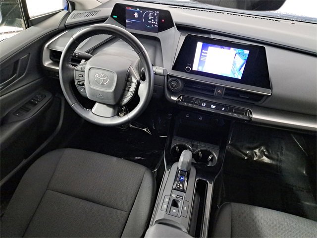 Used 2023 Toyota Prius LE image 15