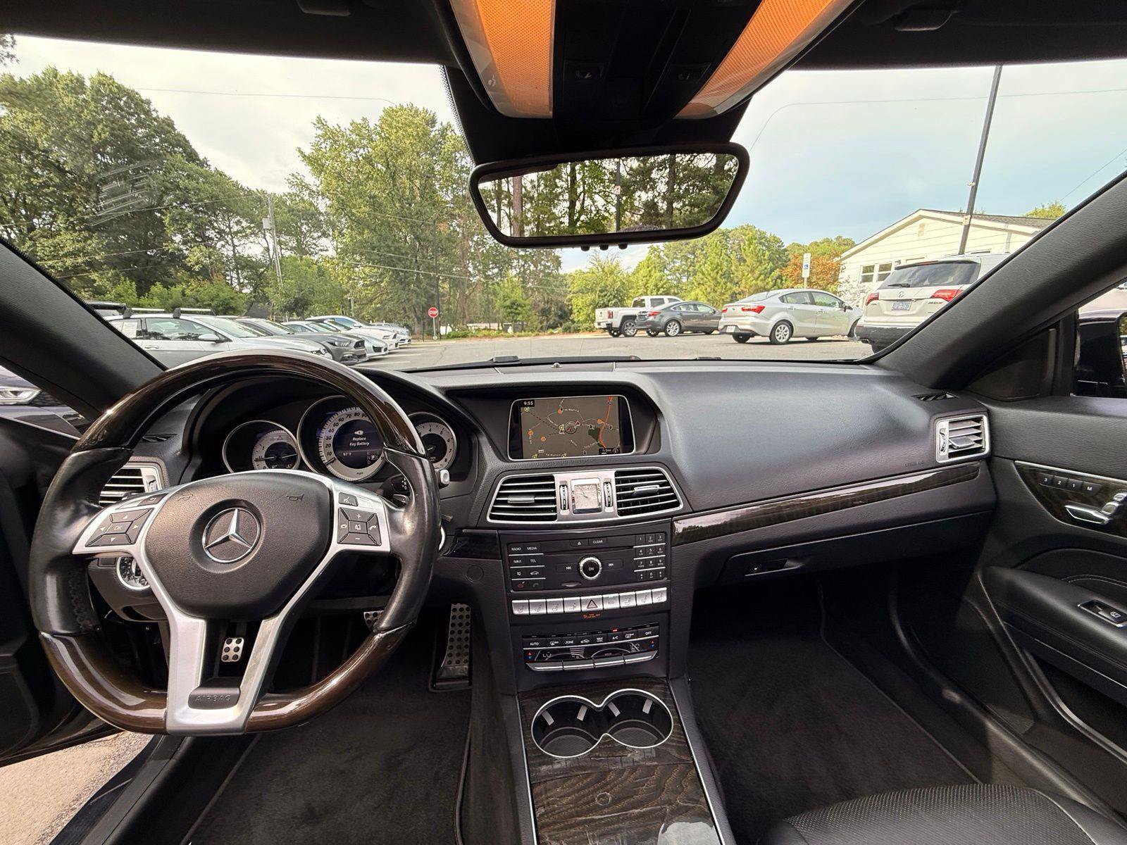 Used 2016 Mercedes-Benz E 400 Cabriolet image 32