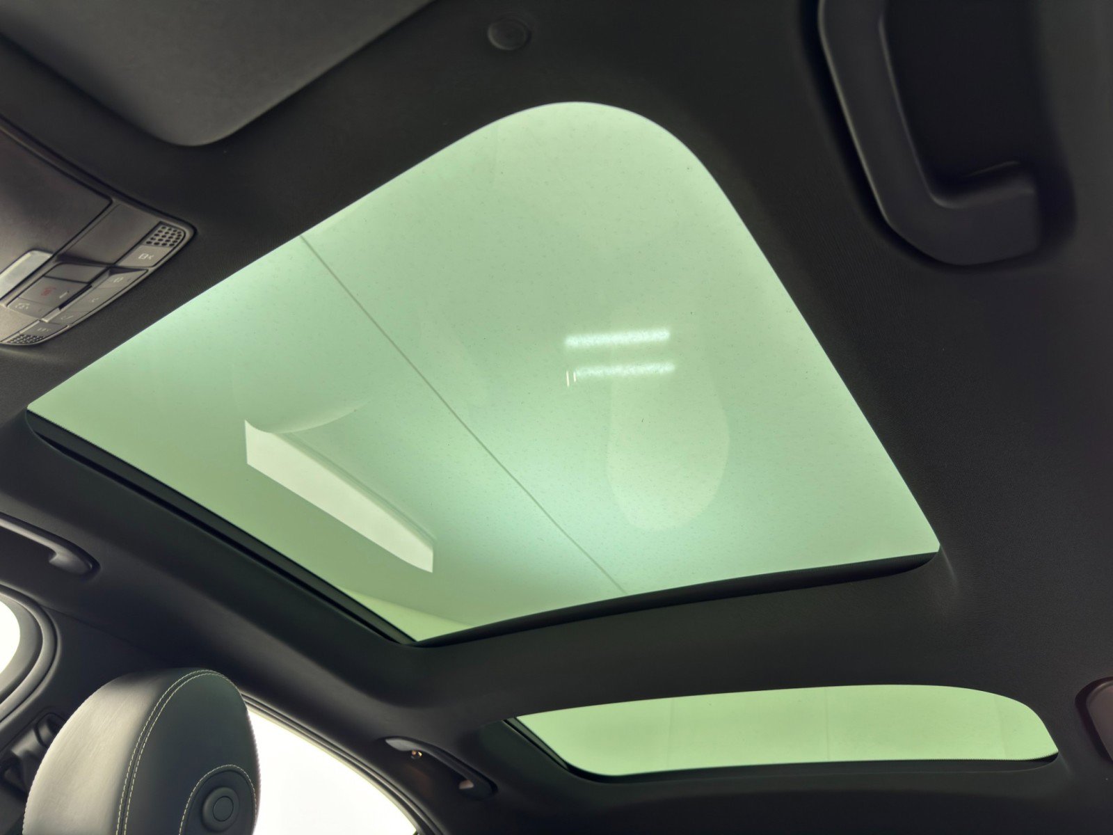 Used 2021 Mercedes-Benz C 63 AMG Sedan w/ Driver Assistance Package image 12