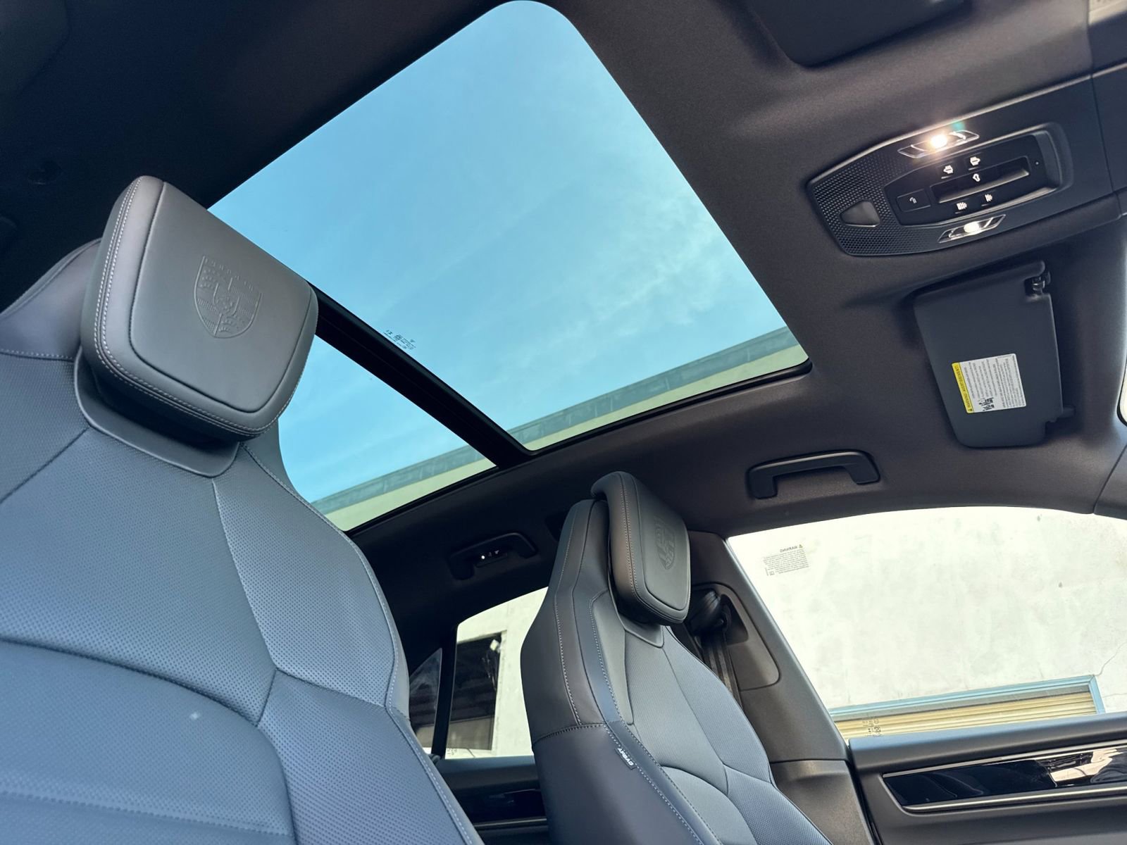 New 2026 Porsche Macan 4 Electric image 19