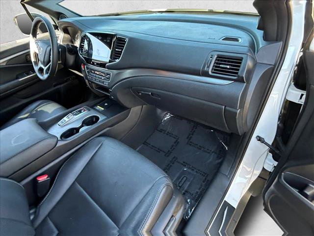 Used 2024 Honda Passport EX-L image 26