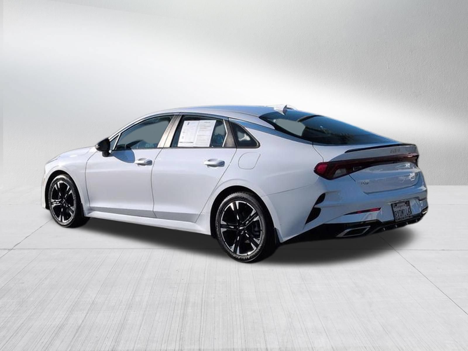 Used 2022 Kia K5 GT-Line AWD/4WD image 3