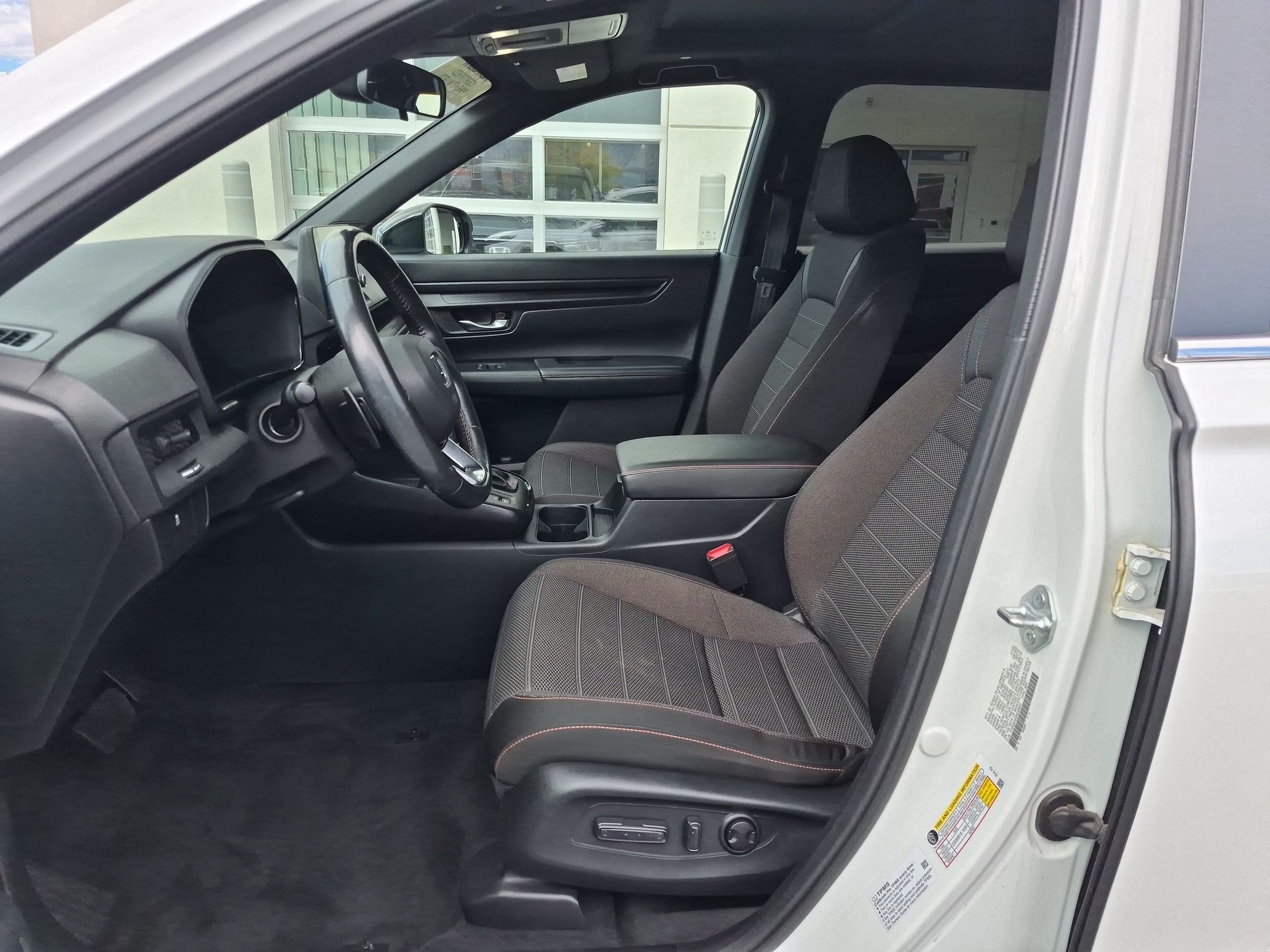 Used 2024 Honda CR-V Sport image 18