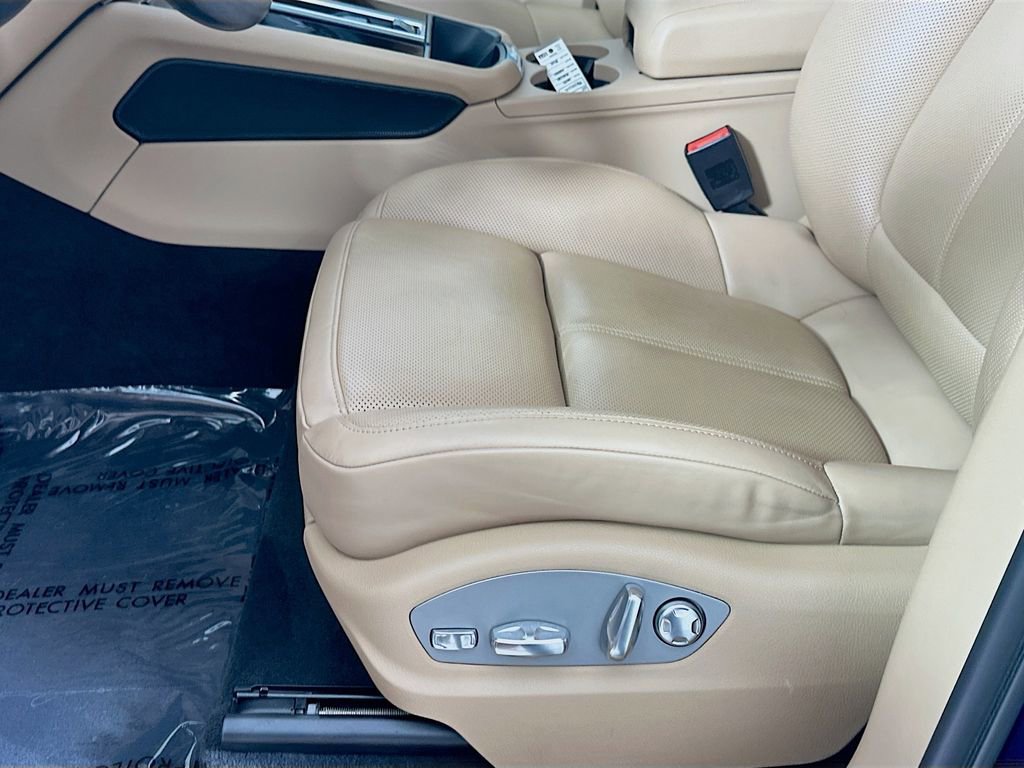 Certified 2023 Porsche Macan image 22