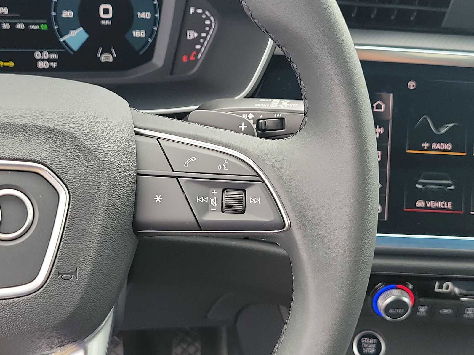 New 2025 Audi Q3 2.0T Premium image 22