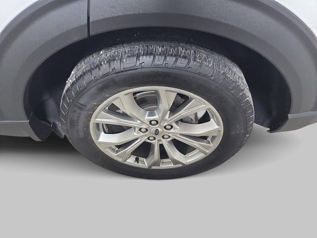 Used 2020 Ford Explorer XLT w/ Equipment Group 202A image 34