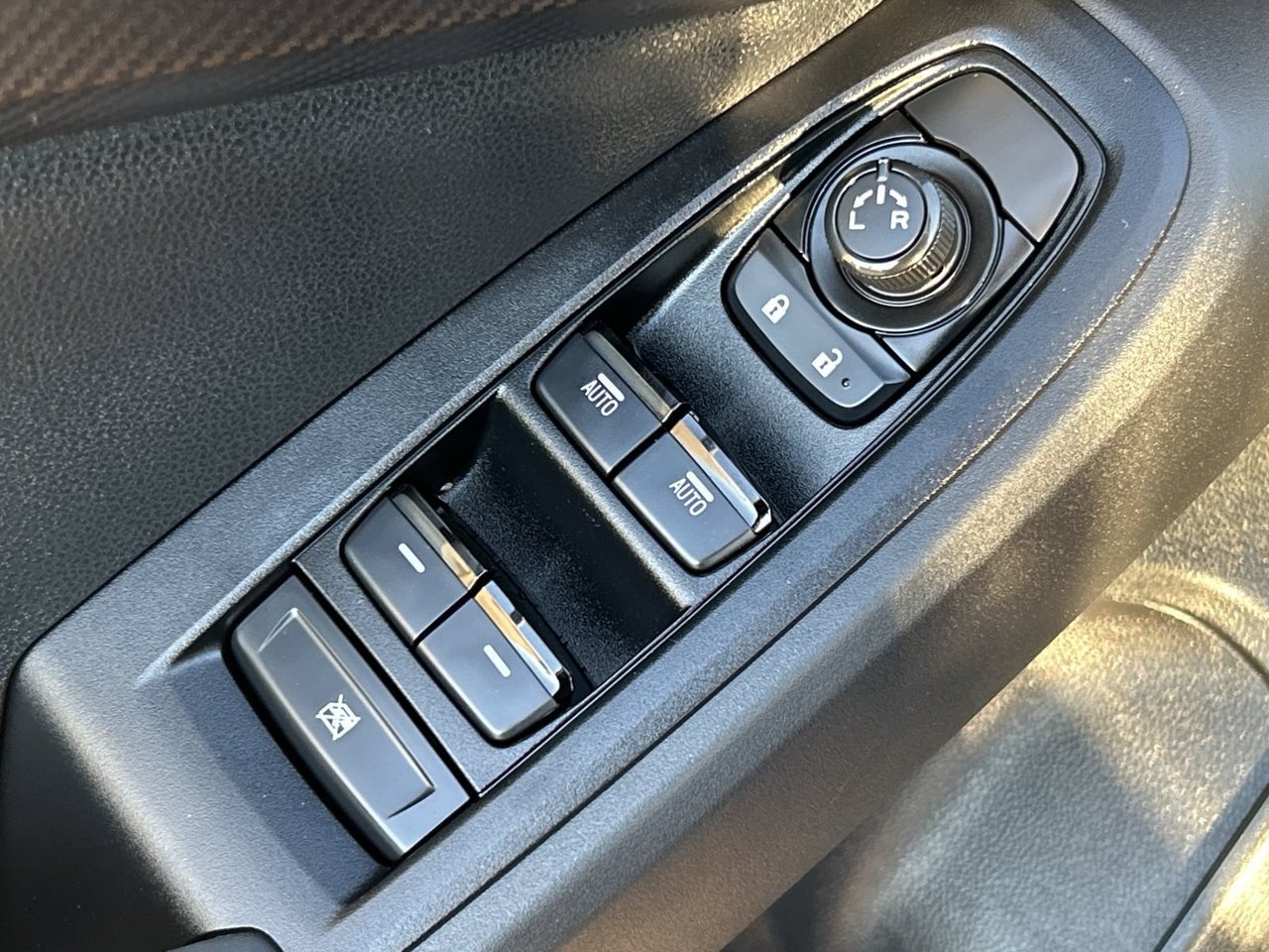 Certified 2026 Subaru Crosstrek 2.5i Premium AWD/4WD image 18
