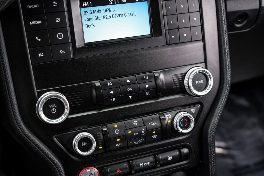 Used 2022 Ford Mustang GT RWD image 22