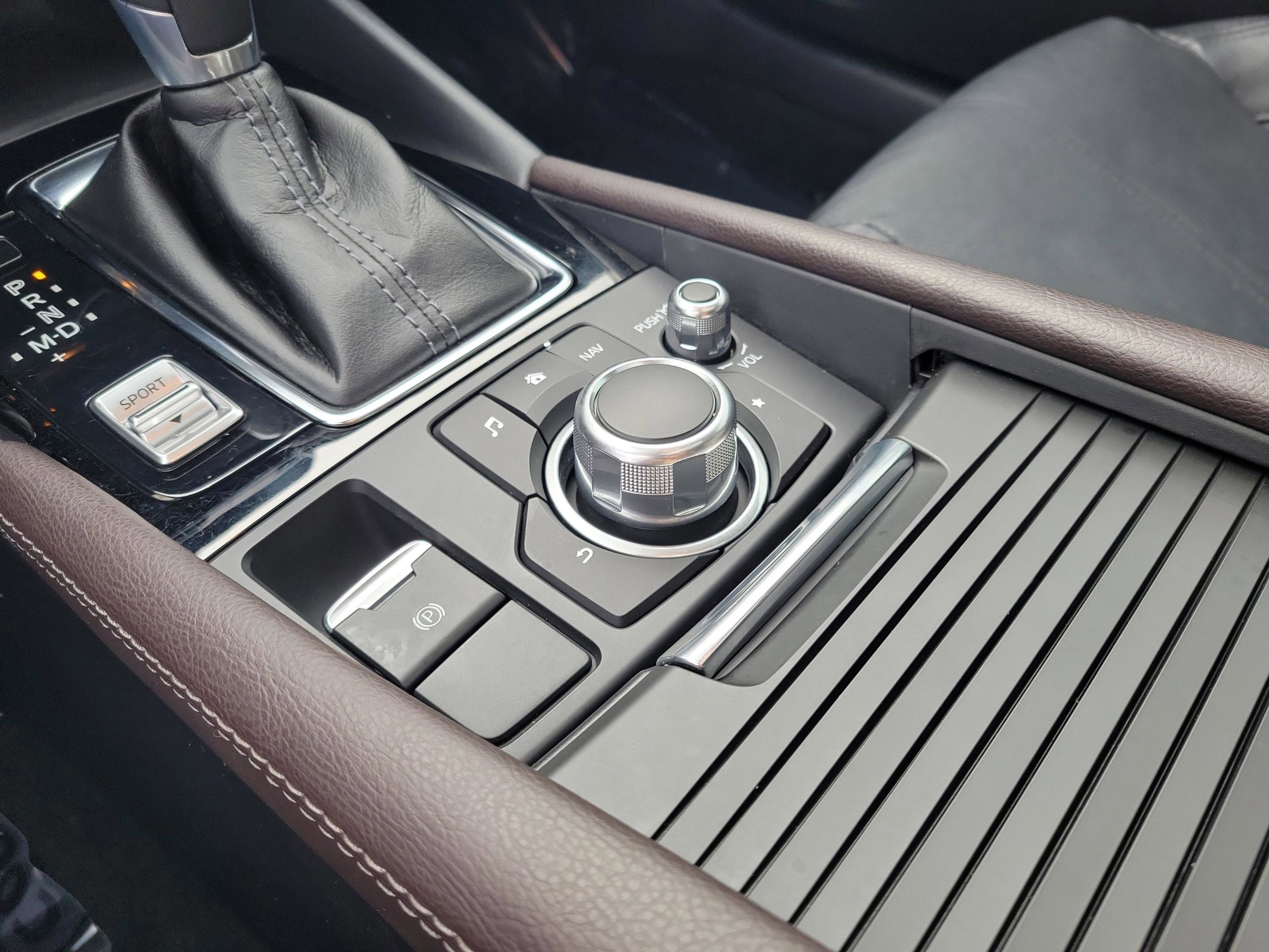 Used 2018 MAZDA MAZDA3 Grand Touring w/ Premium Equipment Package image 33