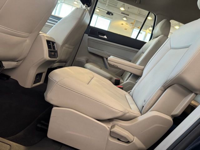 Used 2021 Volkswagen Atlas SEL R-Line image 11