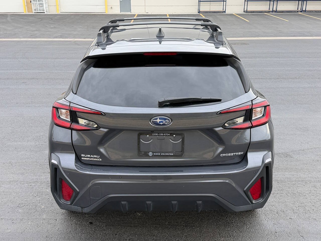 Used 2024 Subaru Crosstrek 2.5i Limited w/ Crosstrek Mirror Package AWD/4WD image 12