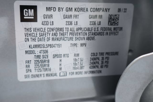 Used 2023 Buick Encore GX Select w/ Sport Touring Package FWD image 28