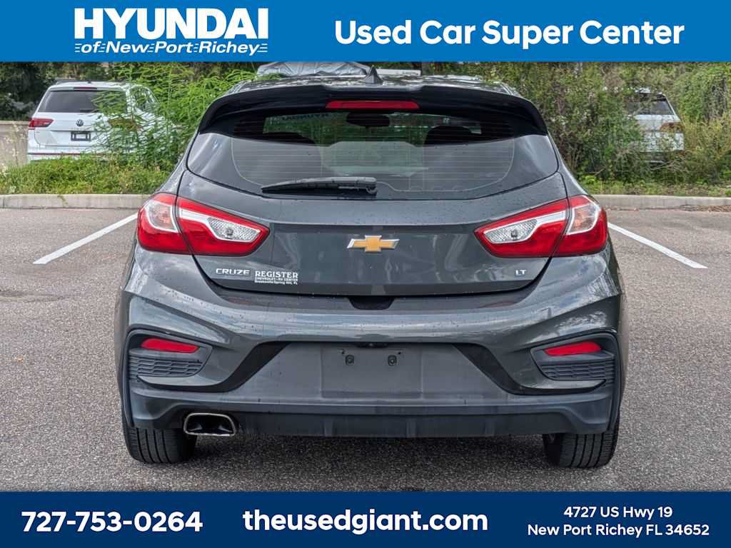 Used 2018 Chevrolet Cruze LT w/ RS Package FWD image 4